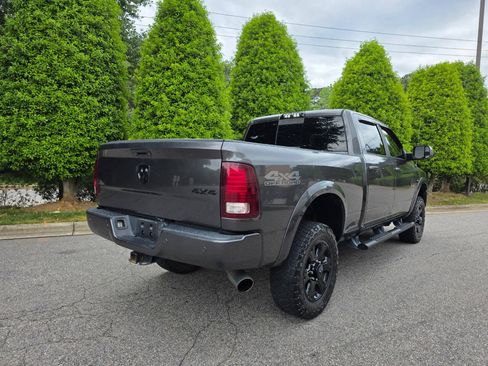 Used 2018 RAM 2500 Laramie w/ Sport Appearance Group AWD/4WD image 6