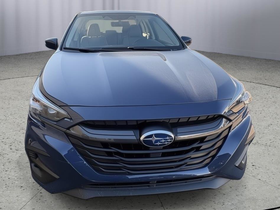 Used 2025 Subaru Legacy Premium AWD/4WD image 7
