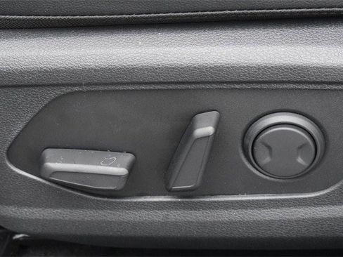 New 2026 Kia Sportage EX image 21