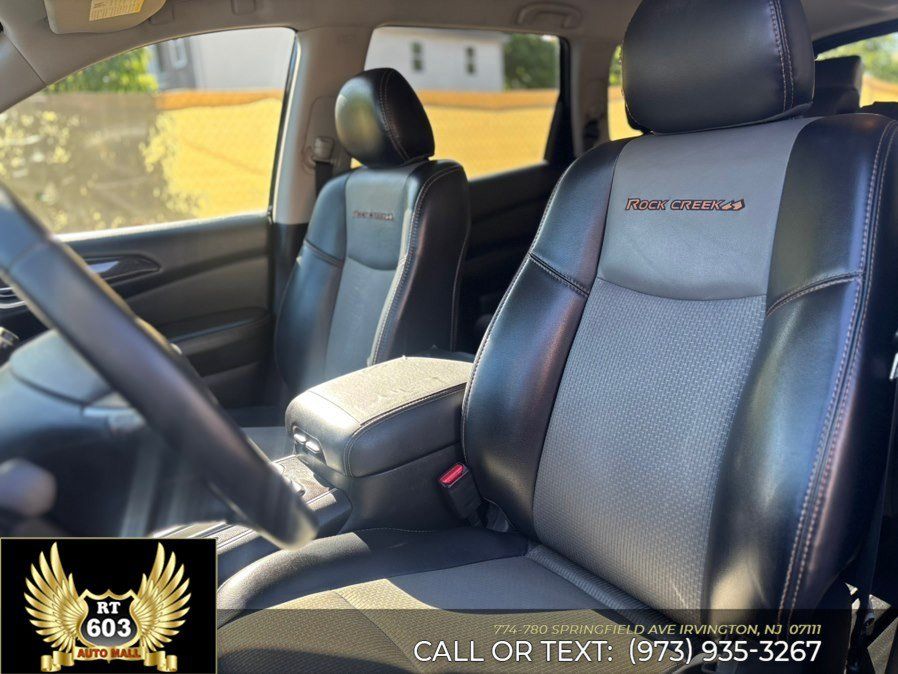 Used 2020 Nissan Pathfinder SV w/ Rock Creek Edition AWD/4WD image 14