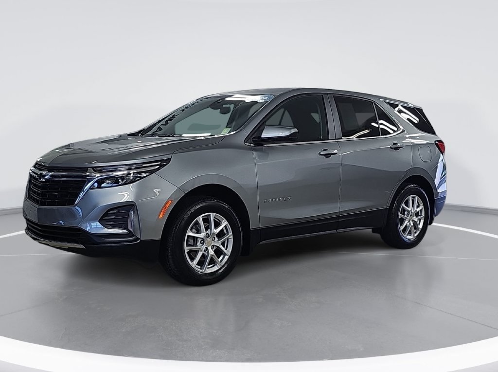 Used 2024 Chevrolet Equinox LT AWD/4WD image 9