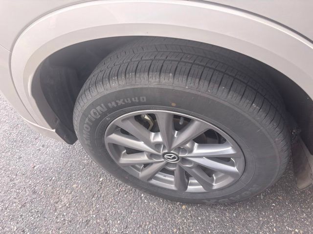 Used 2025 MAZDA CX-5 AWD 2.5 S w/ Preferred Package image 13