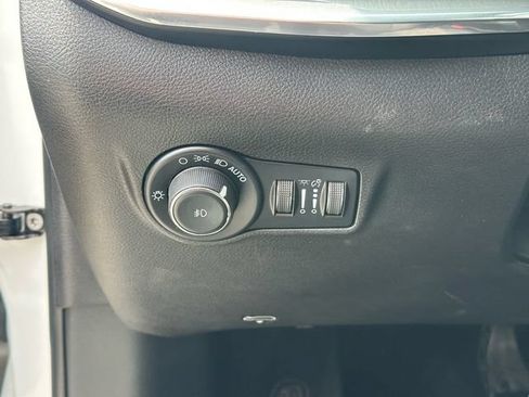 Used 2023 Jeep Compass Limited AWD/4WD image 20