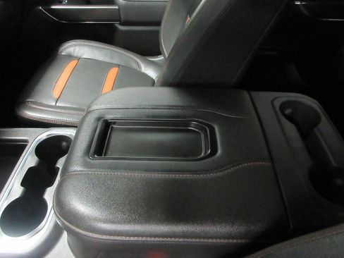 Used 2021 GMC Sierra 1500 AT4 AWD/4WD image 19