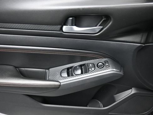 Used 2020 Nissan Altima 2.5 SR image 10