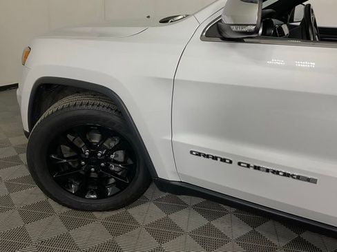 Used 2020 Jeep Grand Cherokee Limited w/ Luxury Group II image 37