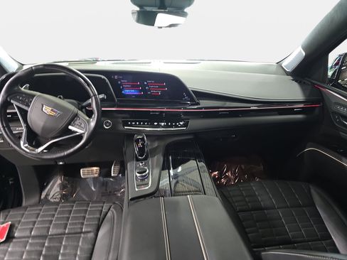 Used 2023 Cadillac Escalade V AWD/4WD image 9