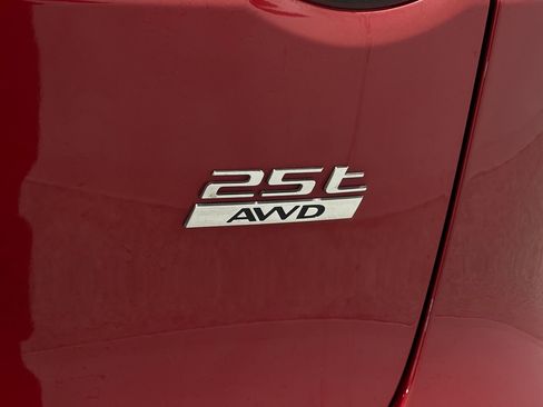 Used 2019 Jaguar F-PACE Prestige image 41