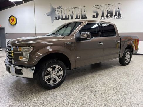 Used 2016 Ford F150 XLT w/ Equipment Group 302A Luxury RWD image 4