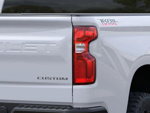 New 2026 Chevrolet Silverado 1500 Custom Trail Boss AWD/4WD image 11