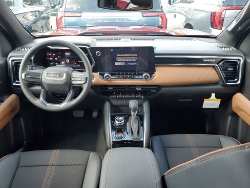 New 2026 GMC Canyon AT4 AWD/4WD image 12
