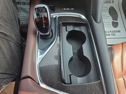 Used 2018 Buick Enclave Avenir AWD/4WD image 33