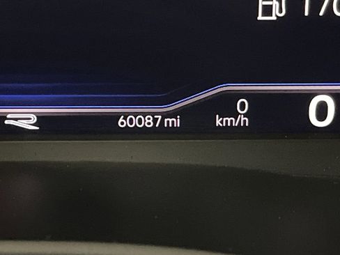 Used 2022 Volkswagen Atlas Cross Sport SEL Premium R-Line image 6