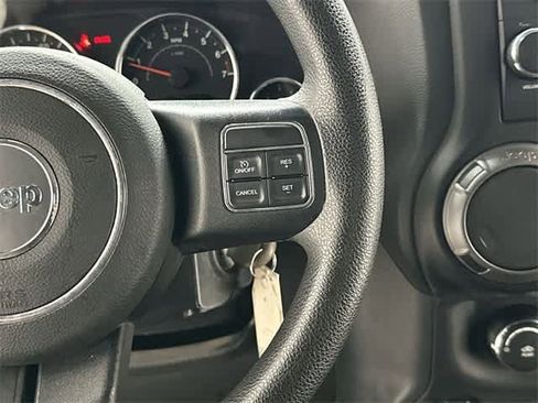 Used 2017 Jeep Wrangler Sport image 9