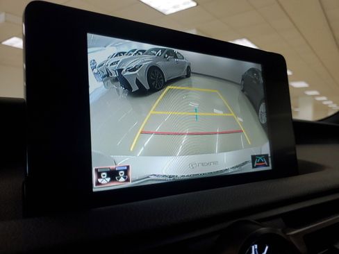 Used 2024 Lexus IS 300 IS 300 w/ Comfort Package image 16