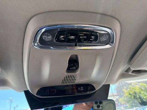 Used 2022 Volvo XC90 T6 Inscription w/ Advanced Package image 30