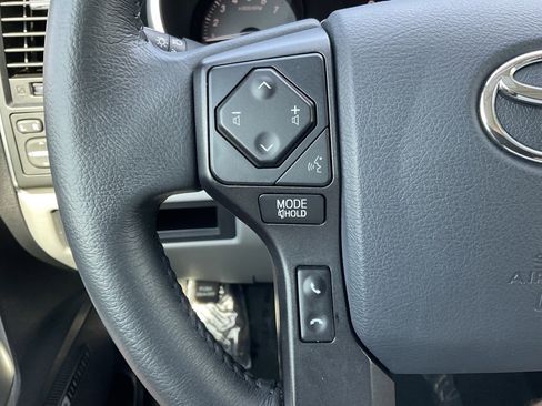 Used 2019 Toyota Sequoia Limited w/ Safety & Convenience Package image 13