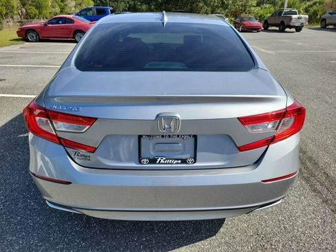 Used 2018 Honda Accord EX-L image 11