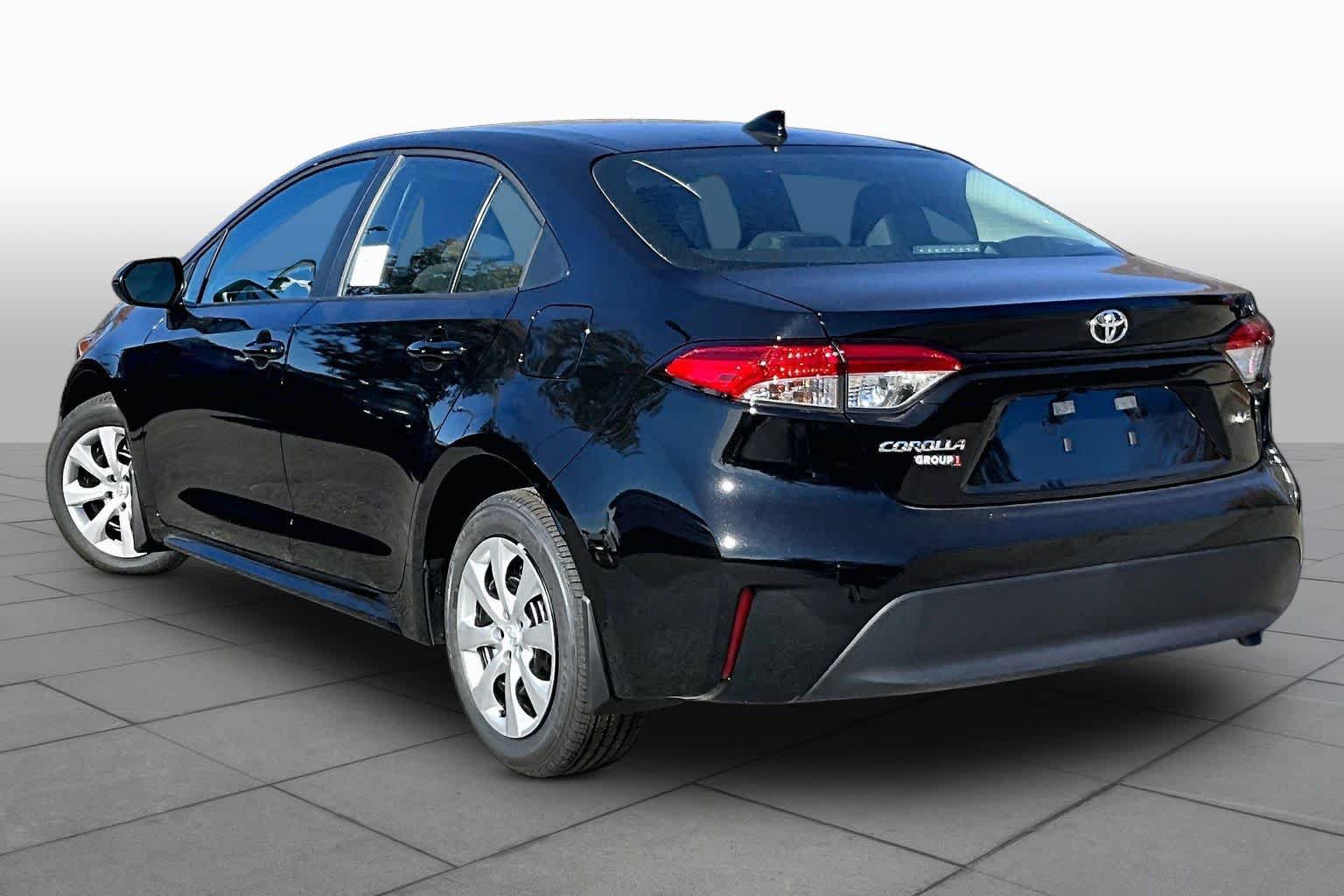 New 2027 Toyota Corolla LE FWD image 11