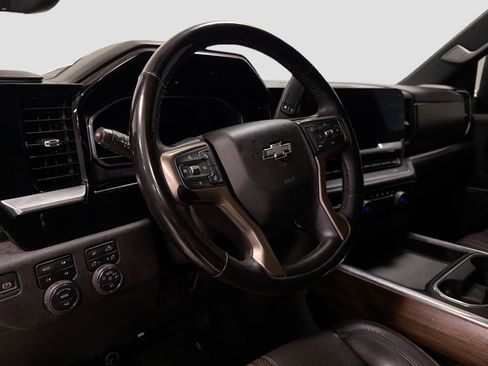 Used 2024 Chevrolet Silverado 3500 High Country w/ Midnight Edition AWD/4WD image 12