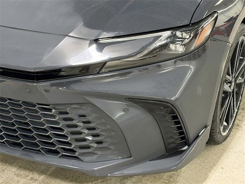 Used 2025 Toyota Camry XSE image 10