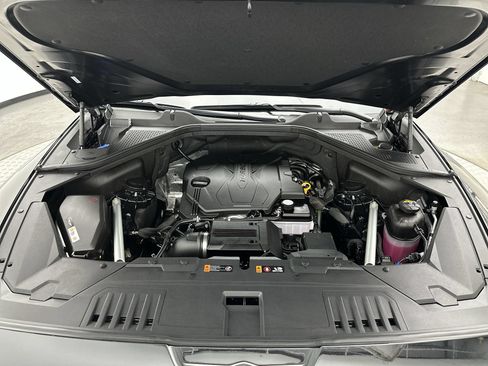 Certified 2026 Genesis GV80 2.5T Prestige AWD/4WD image 27