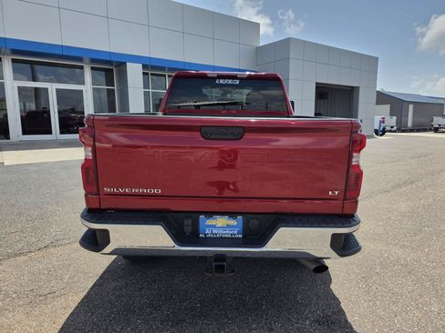 Used 2024 Chevrolet Silverado 2500 LT AWD/4WD image 4