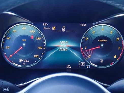 Certified 2021 Mercedes-Benz GLC 300 4MATIC image 22