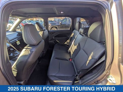 Used 2025 Subaru Forester Touring image 10