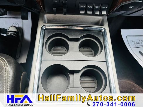 Used 2014 Ford F250 Lariat w/ Lariat Interior Package image 20