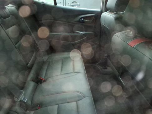 Used 2024 Chevrolet Trax RS w/ Sunroof Package FWD image 8