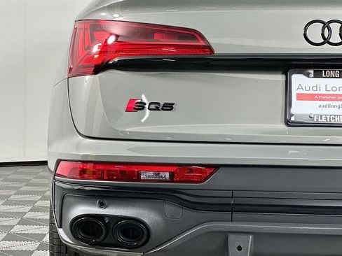 Used 2023 Audi SQ5 Prestige w/ Prestige Package image 17