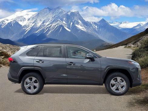 New 2025 Toyota RAV4 XLE image 6