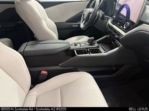 Certified 2026 Lexus TX 350 FWD w/ Technology Package image 29