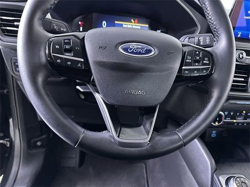 Used 2023 Ford Escape Active image 11