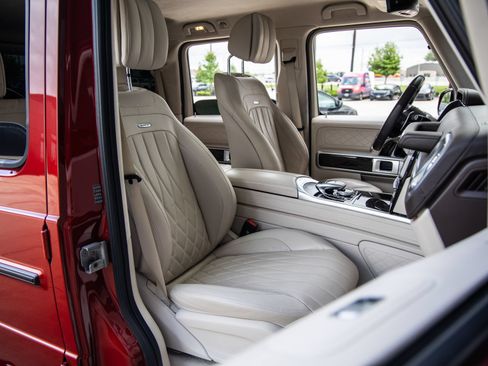 Used 2024 Mercedes-Benz G 63 AMG 4MATIC image 41