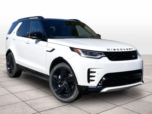 New 2026 Land Rover Discovery Dynamic SE image 2