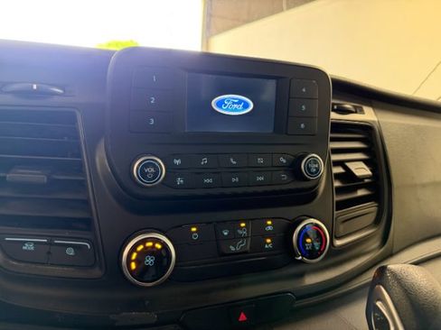Used 2022 Ford Transit 350 DRW RWD image 16