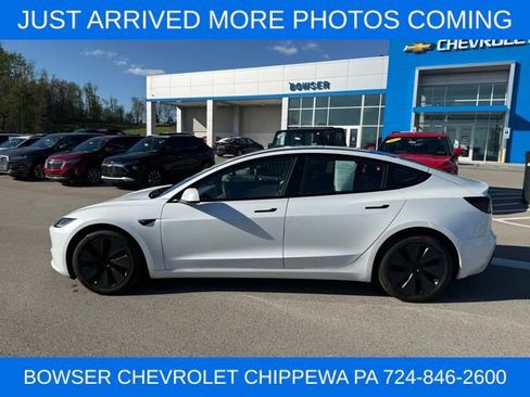 Used 2025 Tesla Model 3 Long Range image 4