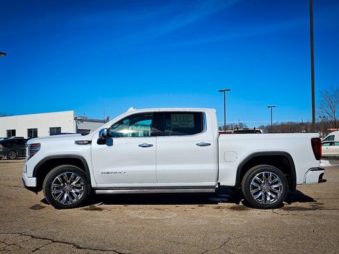 New 2026 GMC Sierra 1500 Denali AWD/4WD image 7