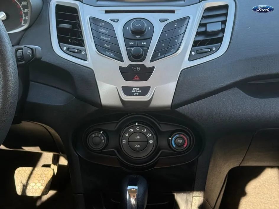 Used 2012 Ford Fiesta SE FWD image 25