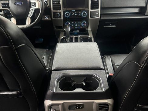 Used 2018 Ford F150 Lariat image 26