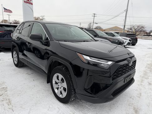 Used 2023 Toyota RAV4 LE image 2