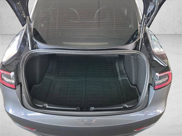 Used 2023 Tesla Model 3 Standard Range RWD image 6
