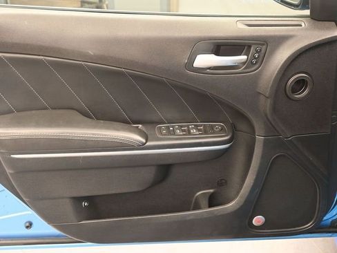 Used 2015 Dodge Charger R/T Scat Pack w/ Technology Group image 9