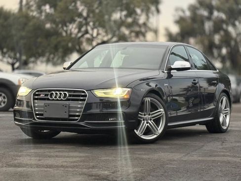 Used 2013 Audi S4 Prestige image 1