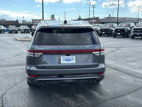 Used 2025 Lincoln Aviator Reserve w/ Jet Appearance Package AWD/4WD image 9