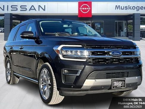 Used 2024 Ford Expedition Limited image 1