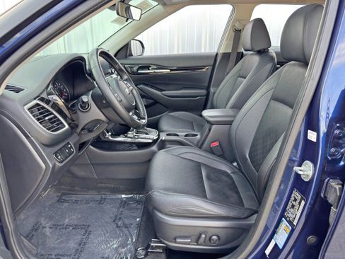 Used 2021 Kia Seltos EX image 16