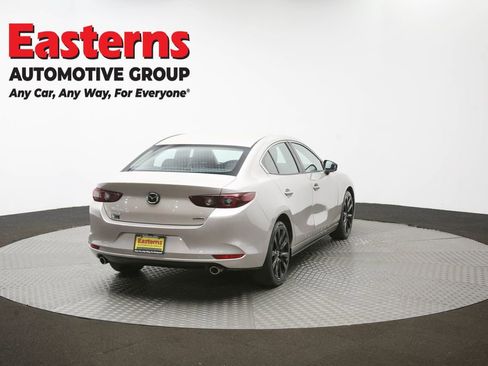 Used 2024 MAZDA MAZDA3 s FWD image 40